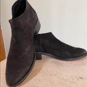 Black booties size 8.5